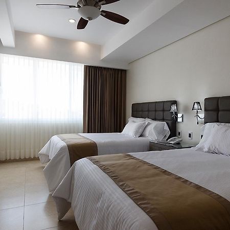Hotel Maria Fernanda Inn Zitácuaro Esterno foto